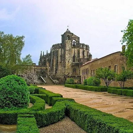 Castle, Terrace And Relax Tomar