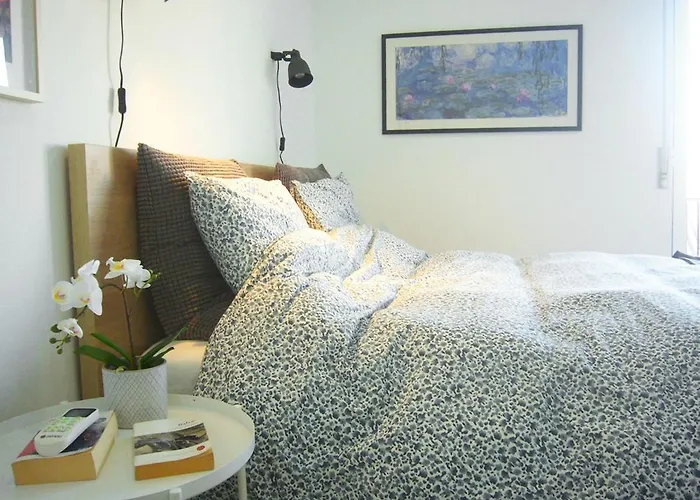 Castle, Terrace And Relax *